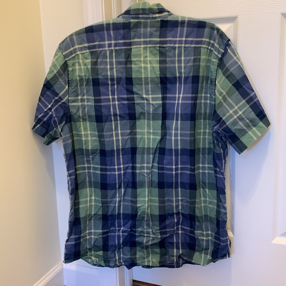 Slim fit button down shirt - Picture 2 of 4